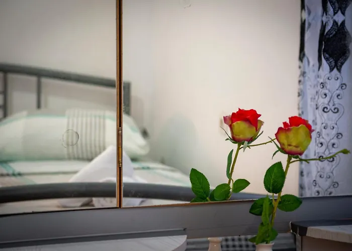 아파트 Romance 로비니